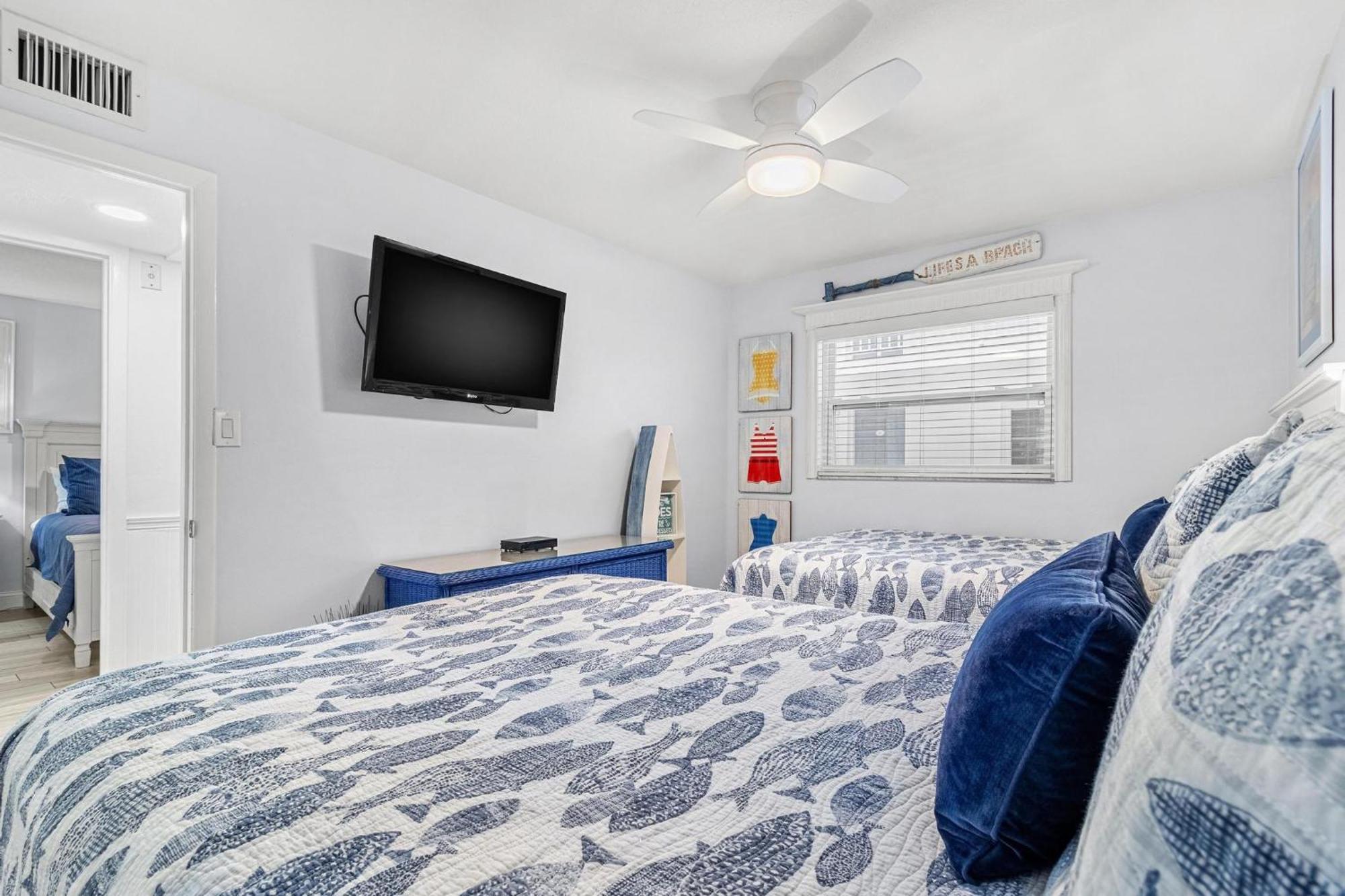 Beach Oasis - No Storm Damage & Guest Ready! Come Enjoy The Heated Pool & Relax At The Beach! Clearwater Beach Luaran gambar